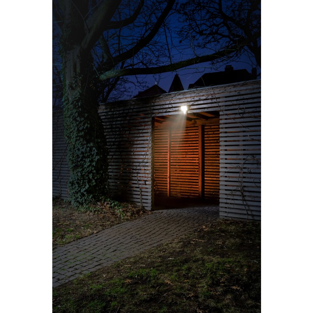 LEDVANCE ENDURA® Foco proyector jardin Blanca, 1 luz, Sensor de movimiento main product photo