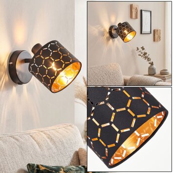 Foco de pared Alsen, pantalla dorada y negra ranurada, con giro ajustable e interruptor
