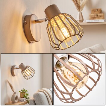 Aplique de pared Keldor, jaula metálica moca, como luz de lectura junto al sofá