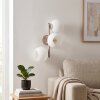 Aplique de pared moderno Koyoto con tres pantallas esféricas de vidrio blanco