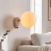 Aplique de pared moderno Gastor con pantalla esférica de vidrio blanca